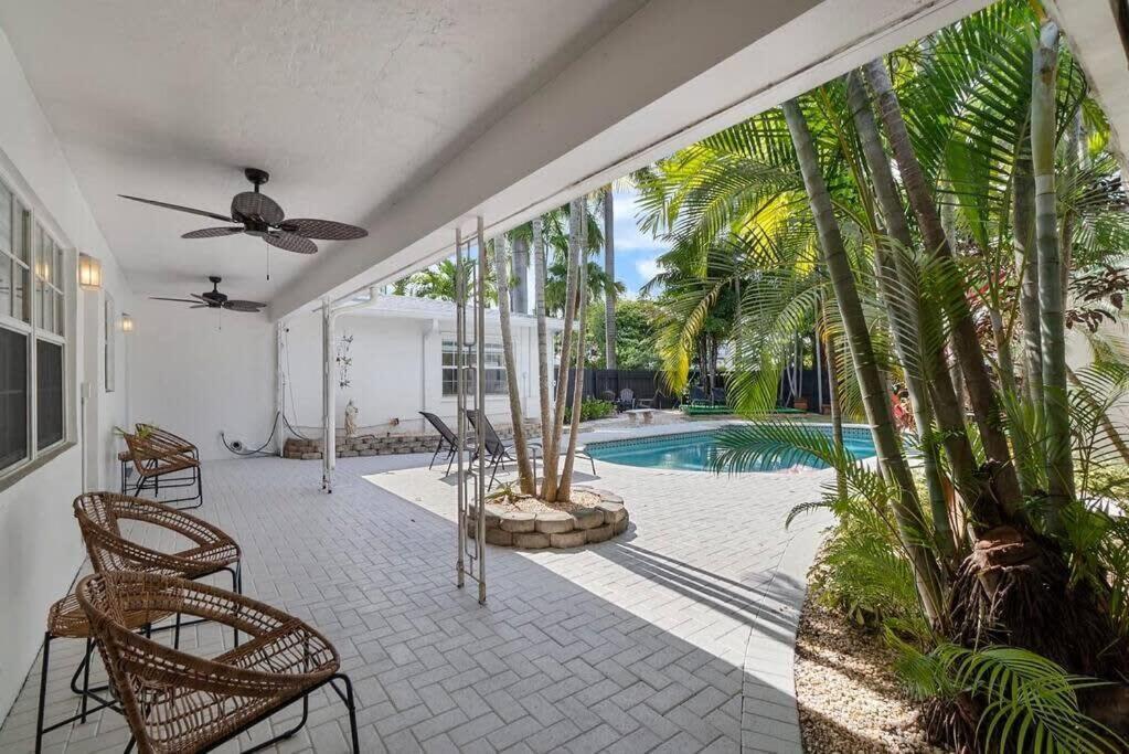 Walk To Las Olas Banyan Room Palm Paradise Inn Fort Lauderdale Extérieur photo