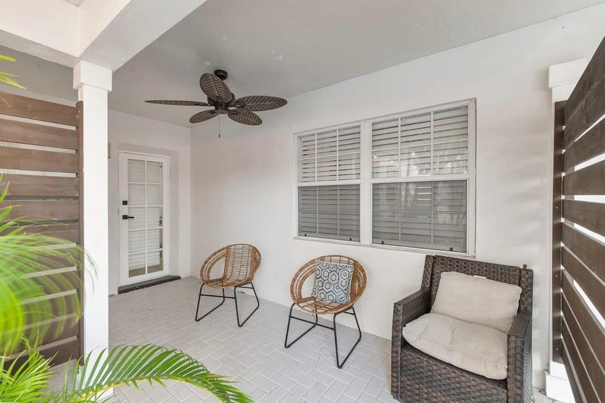 Walk To Las Olas Banyan Room Palm Paradise Inn Fort Lauderdale Extérieur photo