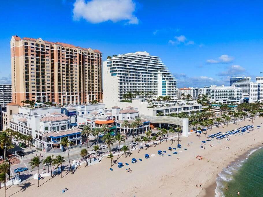 Walk To Las Olas Banyan Room Palm Paradise Inn Fort Lauderdale Extérieur photo