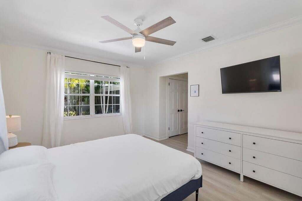 Walk To Las Olas Banyan Room Palm Paradise Inn Fort Lauderdale Extérieur photo